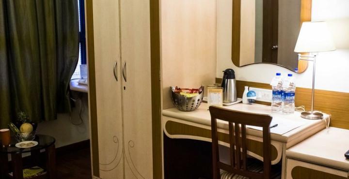 Hotel Park Central Koregaon Park 푸네 외부 사진