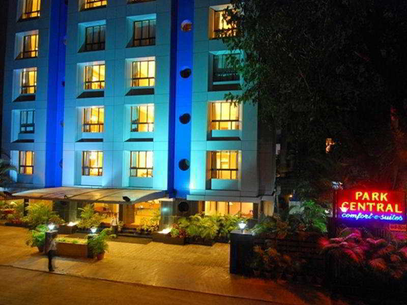 Hotel Park Central Koregaon Park 푸네 외부 사진