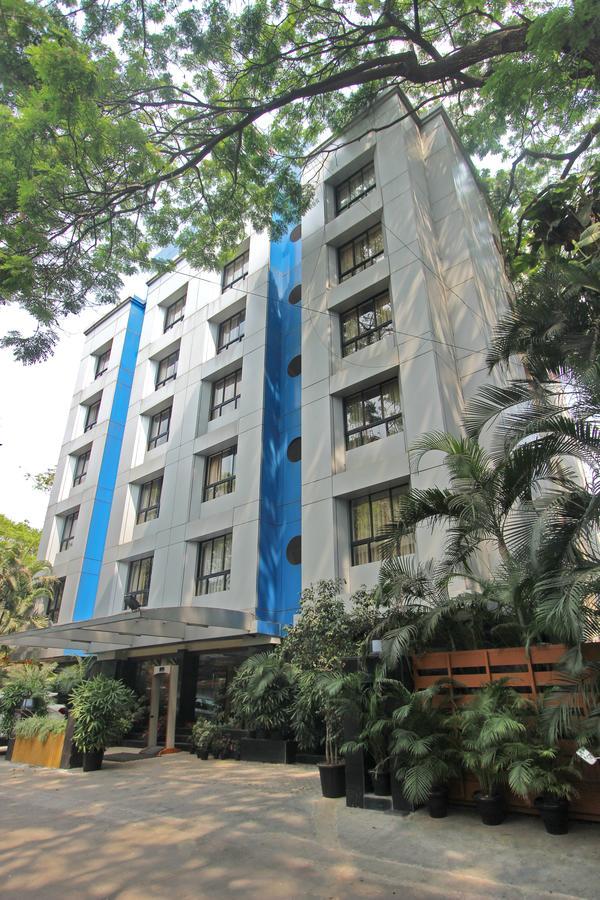 Hotel Park Central Koregaon Park 푸네 외부 사진