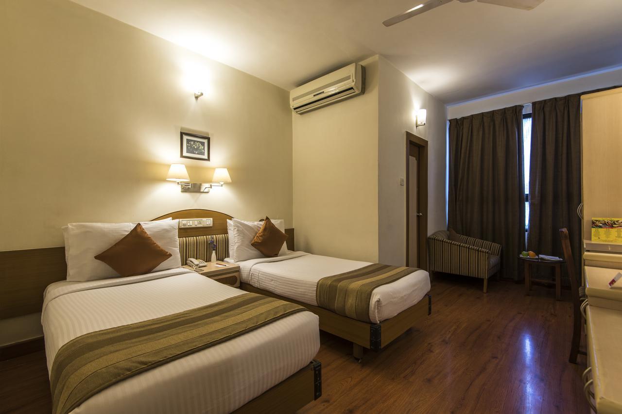 Hotel Park Central Koregaon Park 푸네 외부 사진
